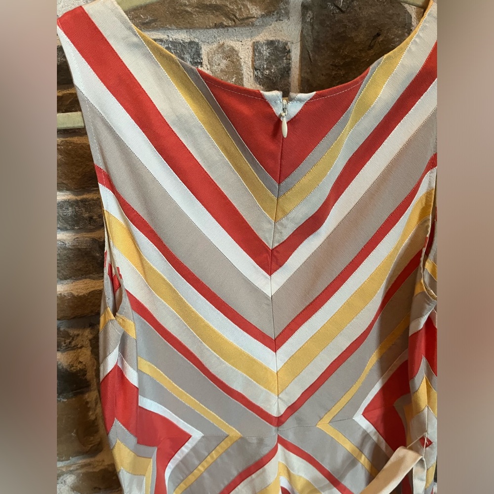 Lafayette 148 New York tan and orange Chevron Striped Sleeveless Dress size 14 - Picture 3 of 10
